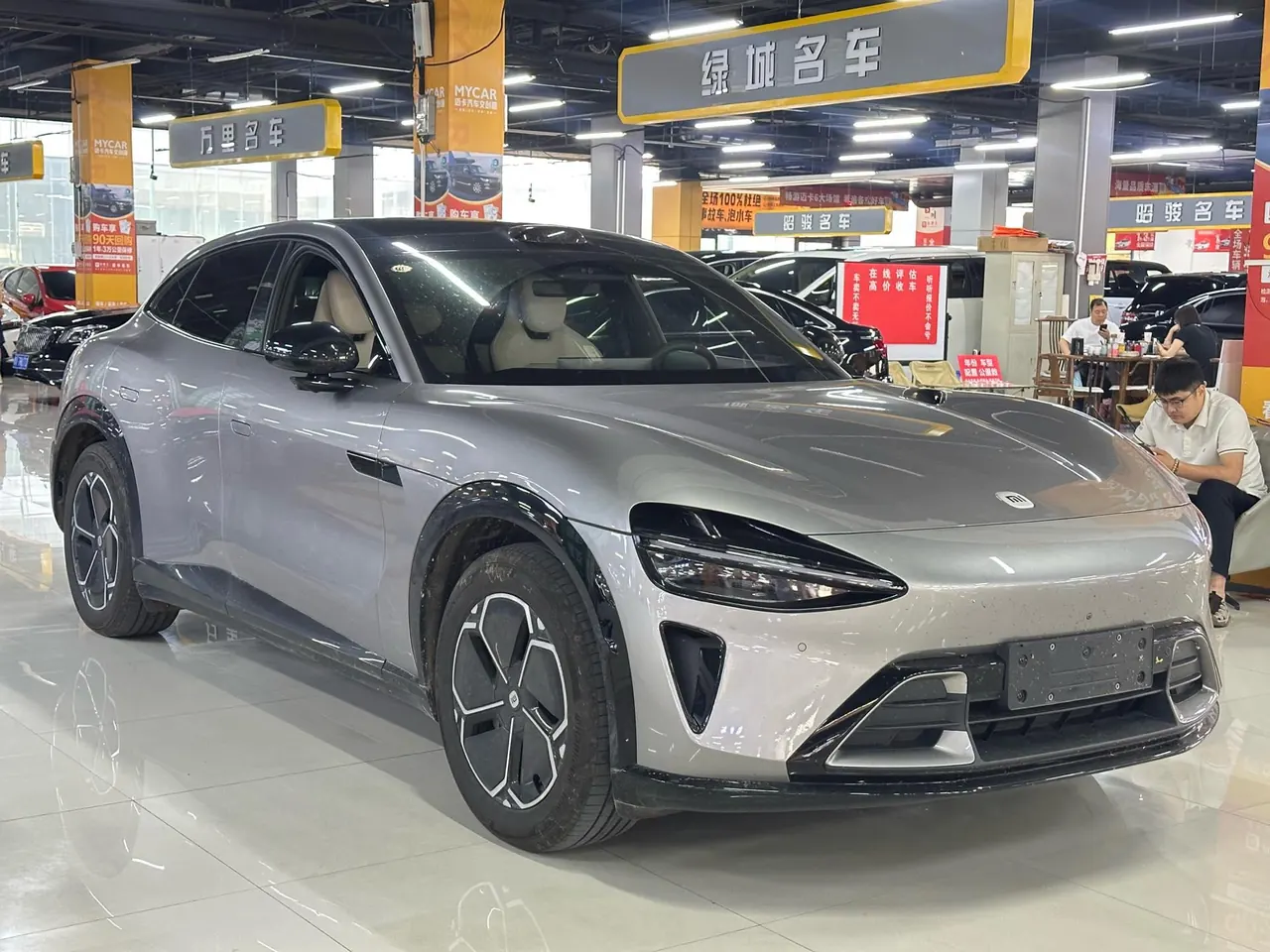 MI 2025 YU7 Long Endurance Rear Drive Automatic Gear 3