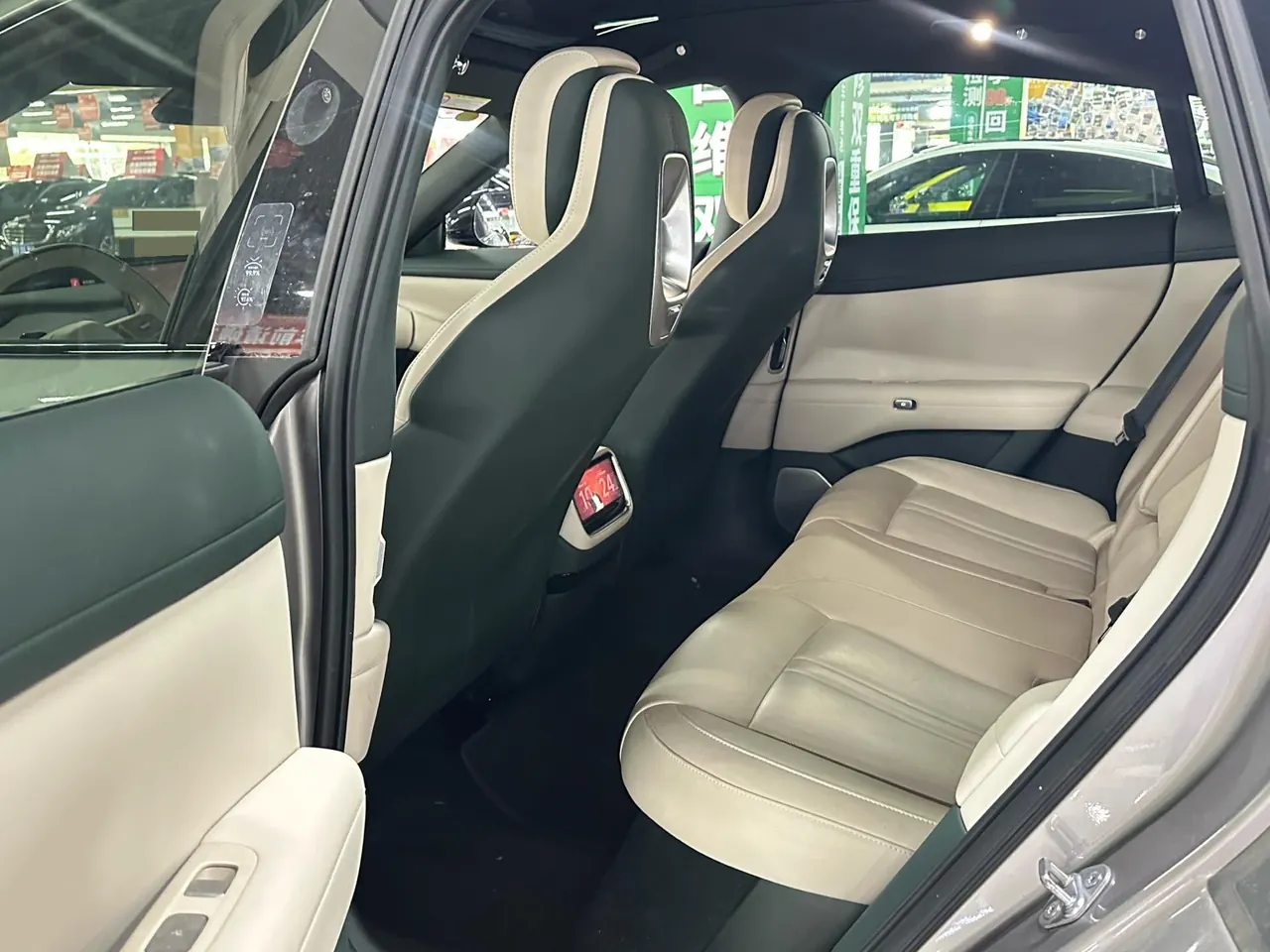 MI 2025 YU7 Long Endurance Rear Drive Automatic Gear 6