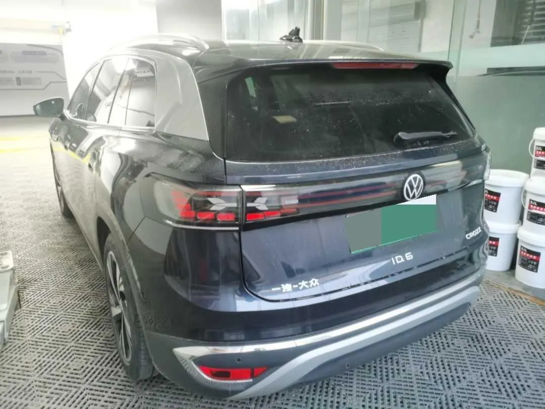 Volkswagen 2022 ID. 6 CROZZ Long Endurance PRO Edition Automatic Transmission 3