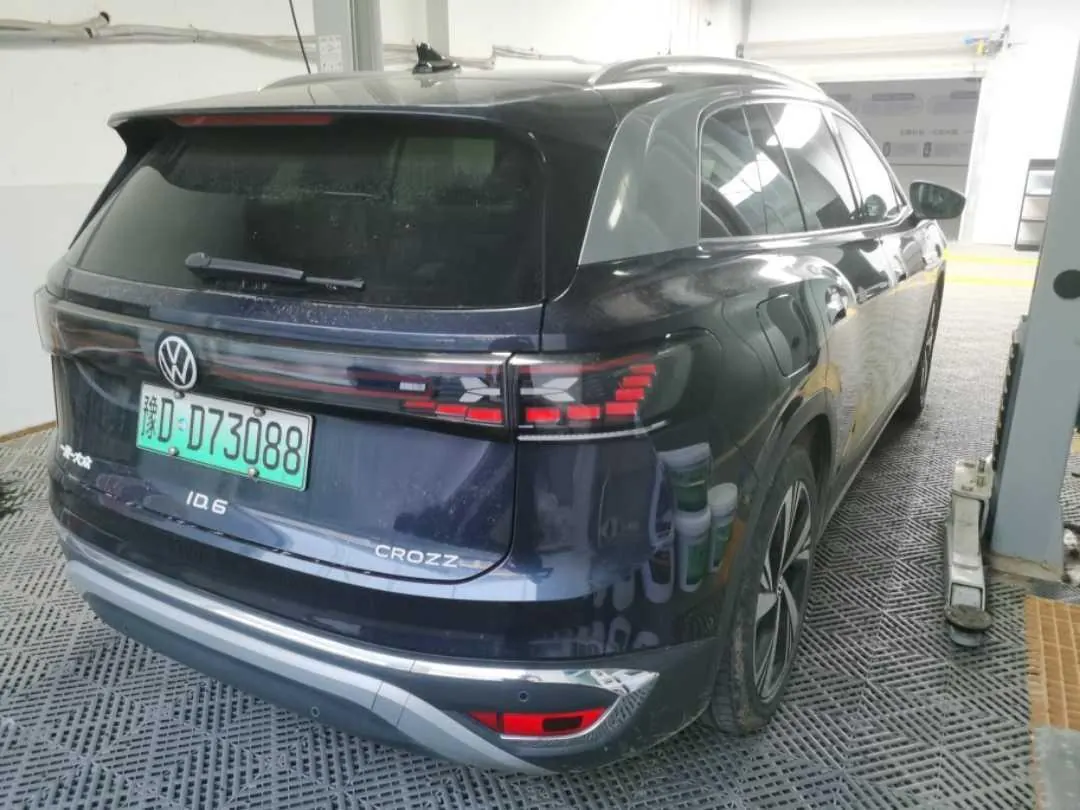 Volkswagen 2022 ID. 6 CROZZ Long Endurance PRO Edition Automatic Transmission 4
