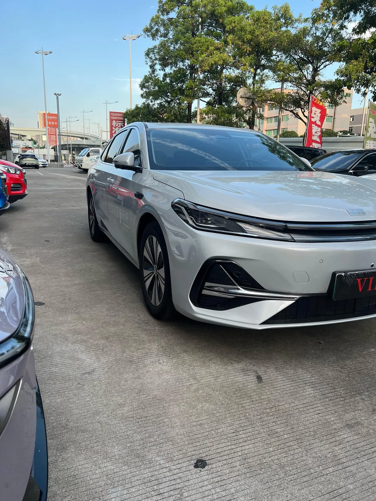 Geely Galaxy 2025 A7 EM-i 1.5 150km Discovery Edition Automatic Gear 2