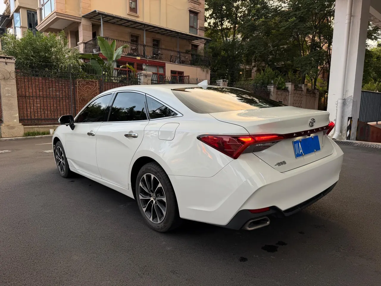 Toyota 2022 Asian Dragon 2.0 Stepless Deluxe Edition Automatic Gear 4