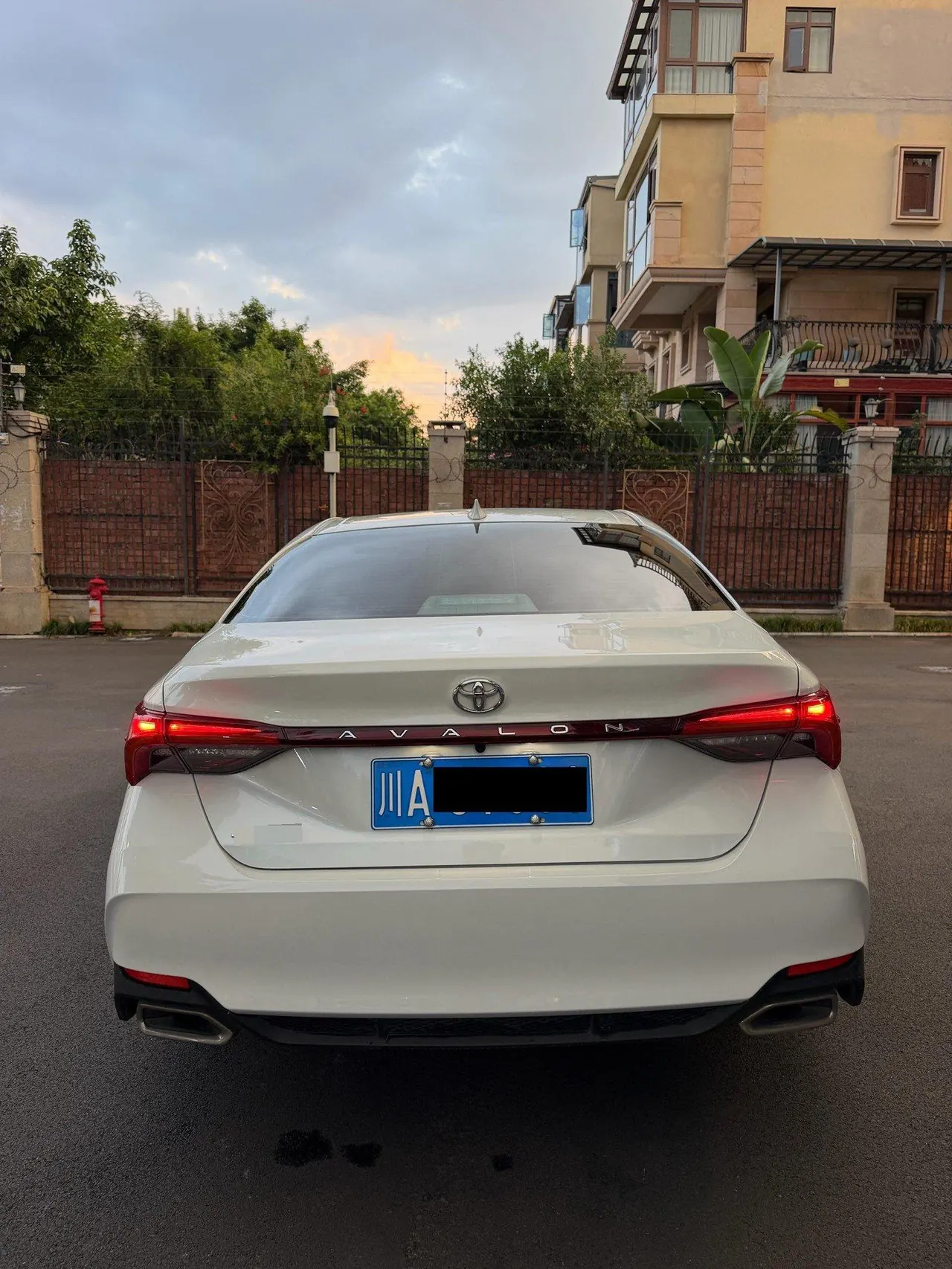 Toyota 2022 Asian Dragon 2.0 Stepless Deluxe Edition Automatic Gear 5