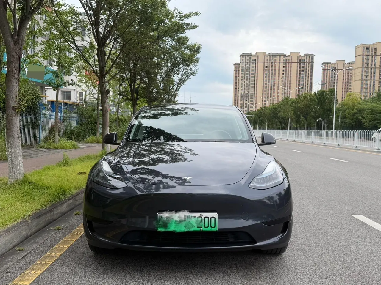 Tesla 2024 Model Y rear-wheel drive version automatic transmission 2