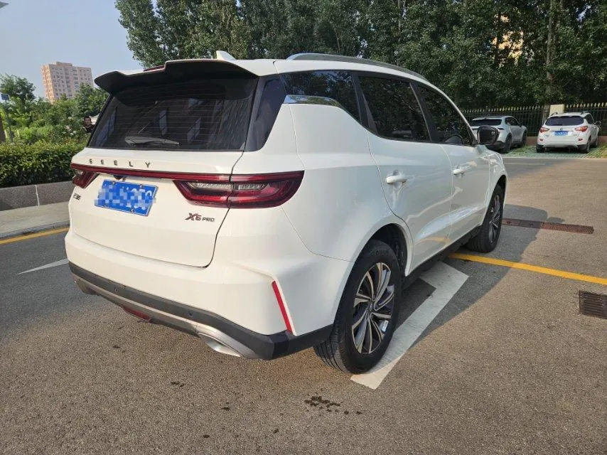 Geely Vision SUV(X6) 2021 Vision X6 Pro 1.4T Premium Automatic 5