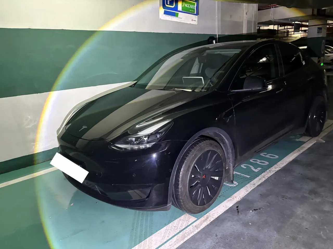 Tesla 2022 Model Y rear-wheel drive version (facelift) automatic gear - View 1