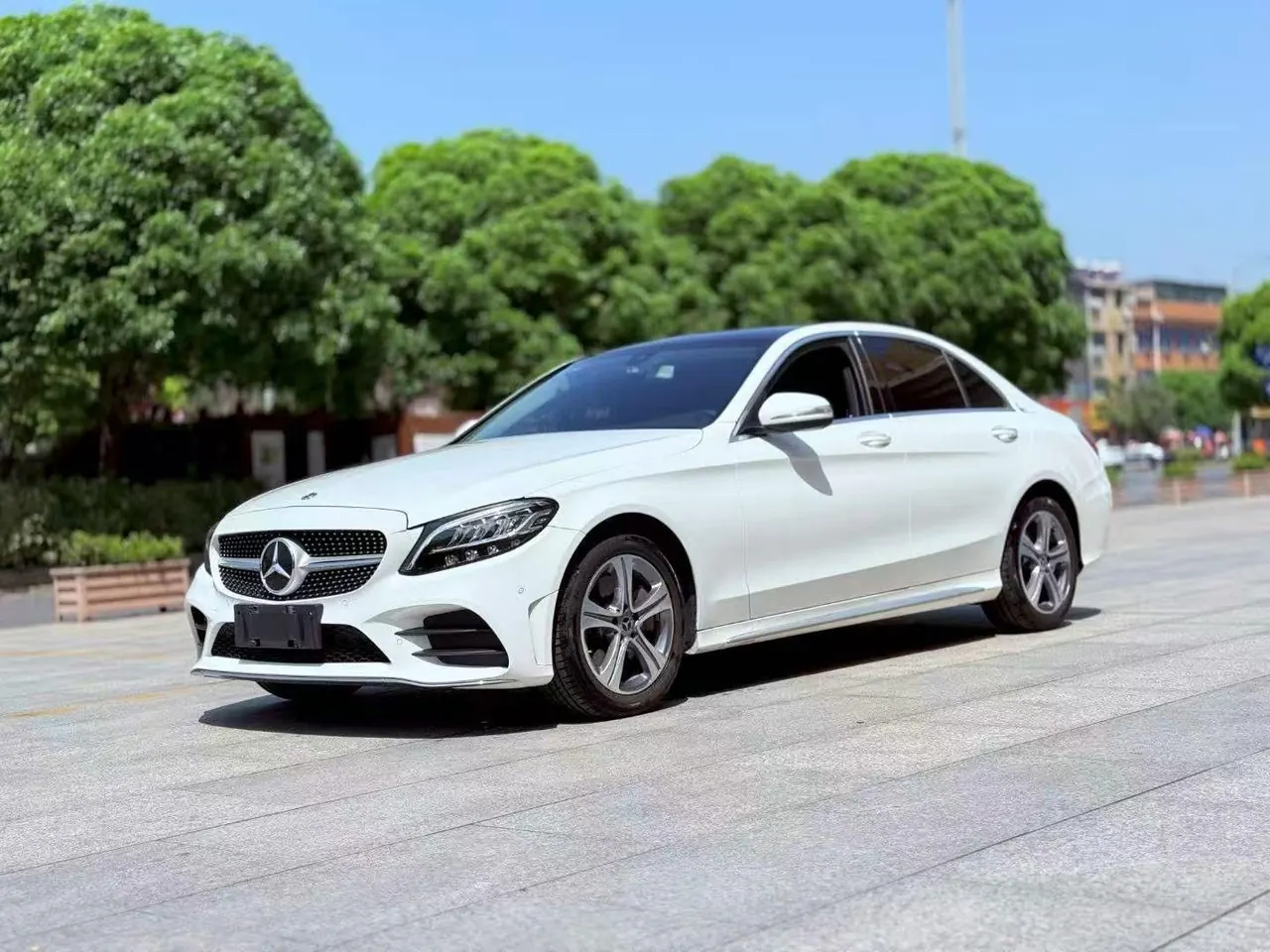 Mercedes Benz Class C 2020 C 260 L 48V 1.5T Automatic - View 1