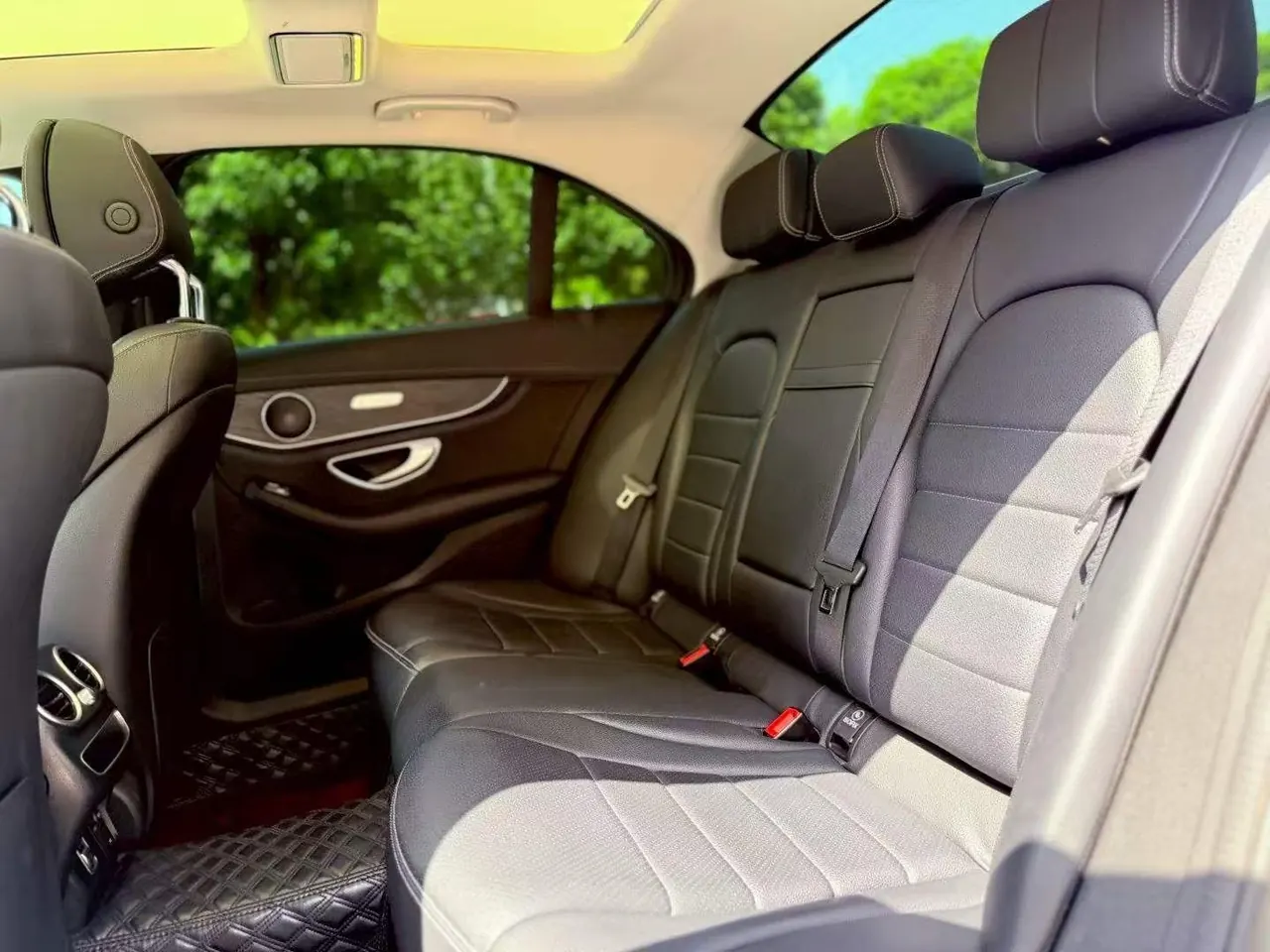 Mercedes Benz Class C 2020 C 260 L 48V 1.5T Automatic 6