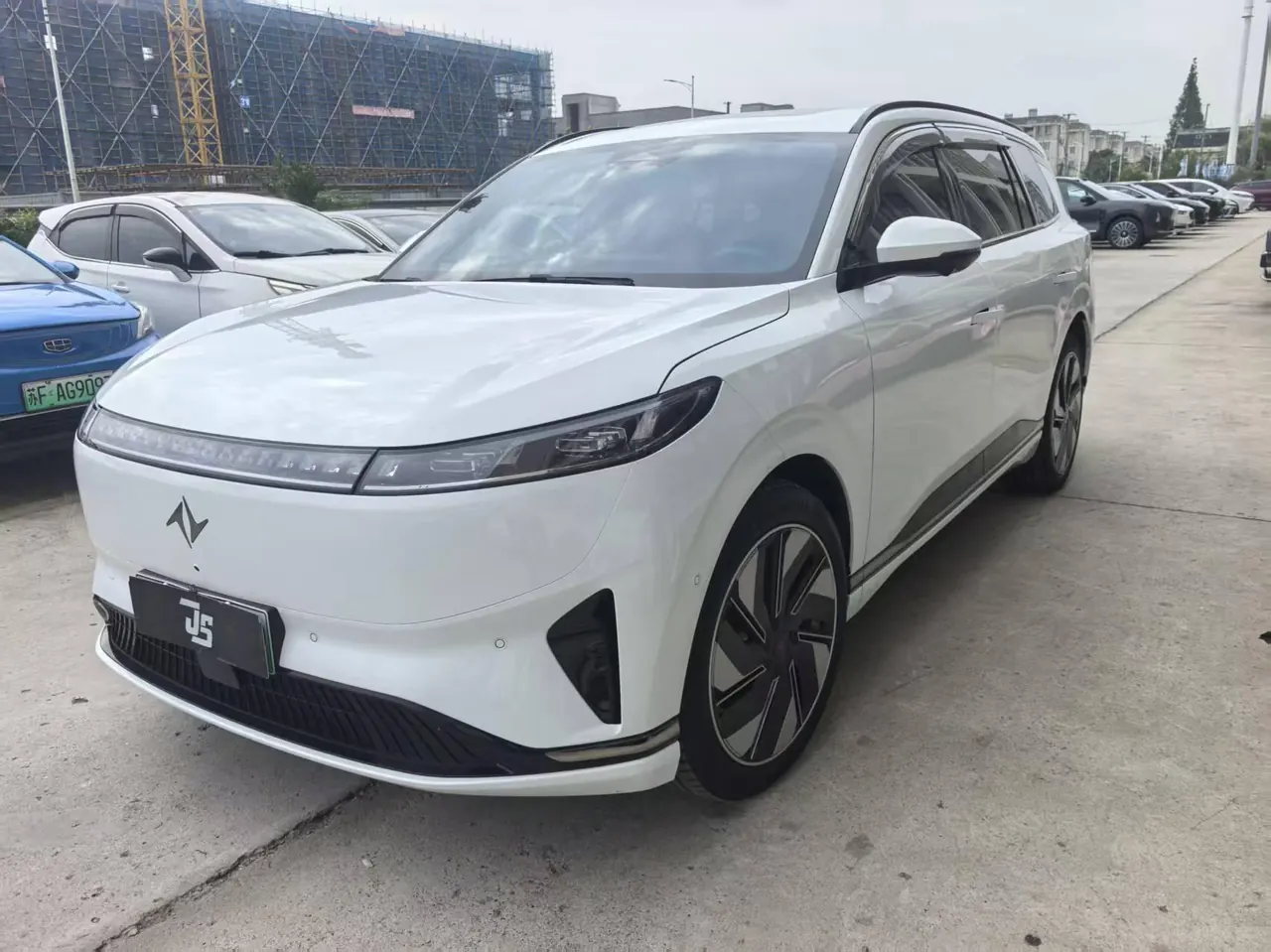 Открыть галерею: Yi Pai 2024 E π 008 210Max Range-extended Automatic Gear