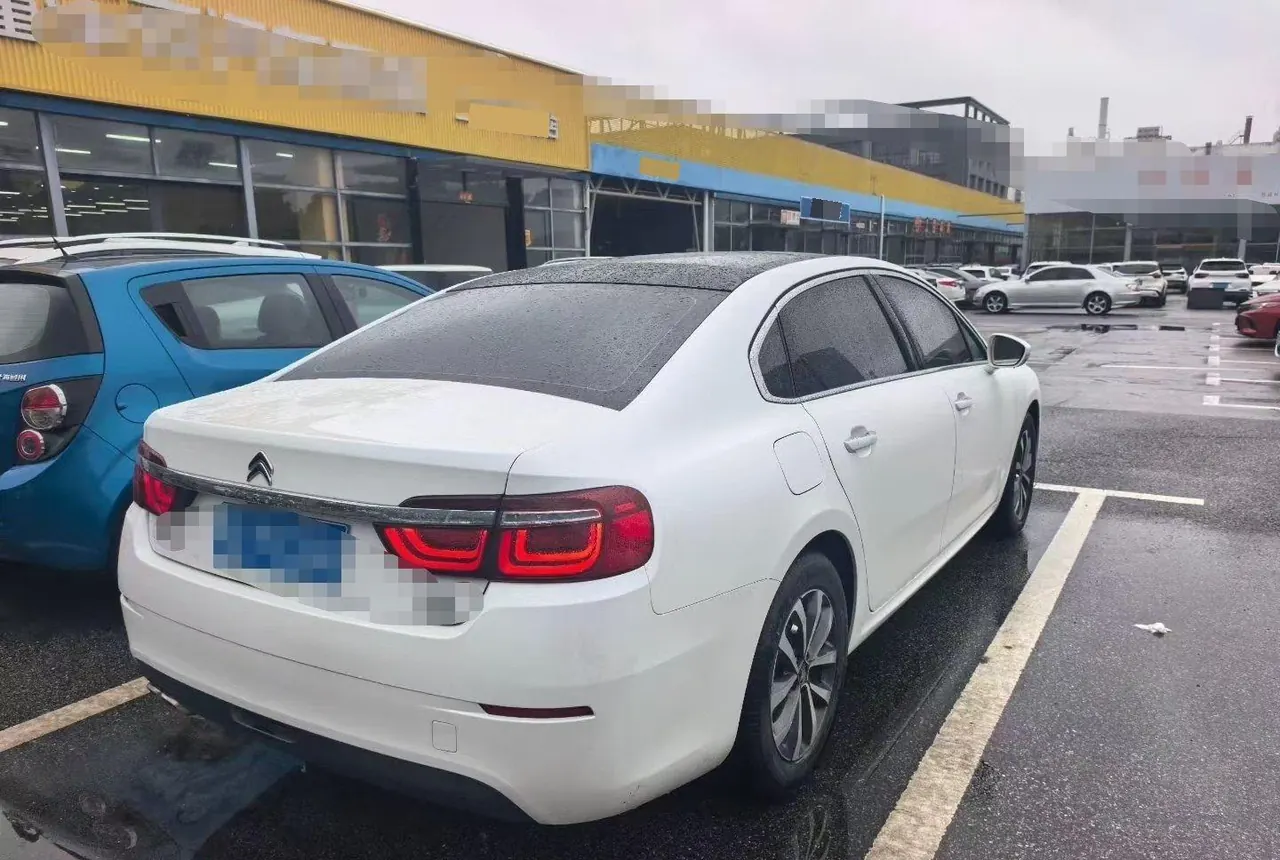 Citroen 2021 C6 1.8THP 400THP Comfort Edition Automatic Gear 2