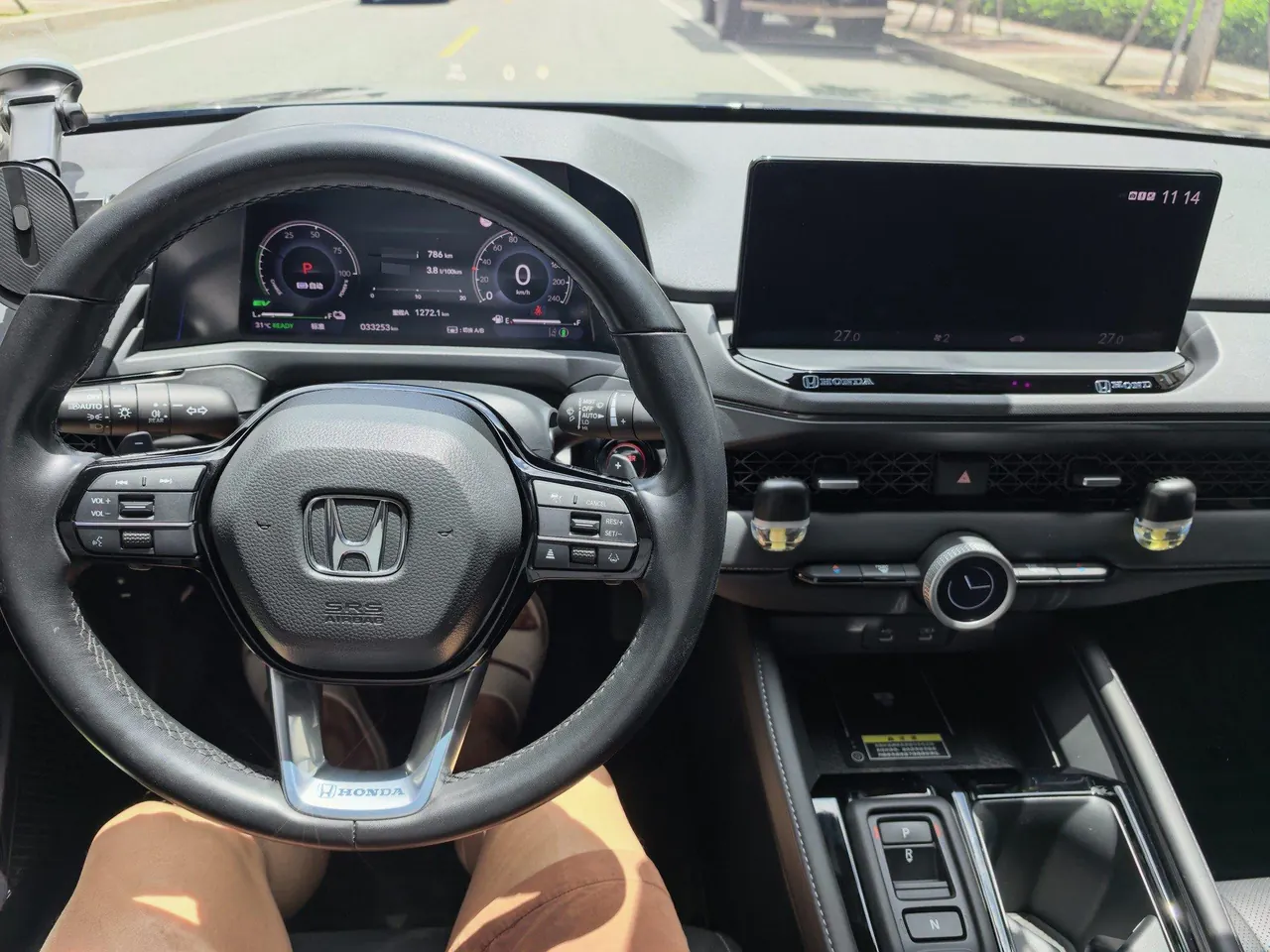 Honda Accord New Energy 2023 11th Generation Accord e:PHEV 2.0 Stepless Premium Edition Automatic Gear 7