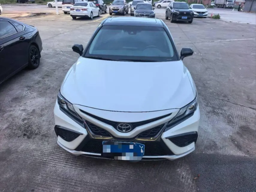 Toyota 2021 Camry 2.5S Front Edition Automatic Gear 2