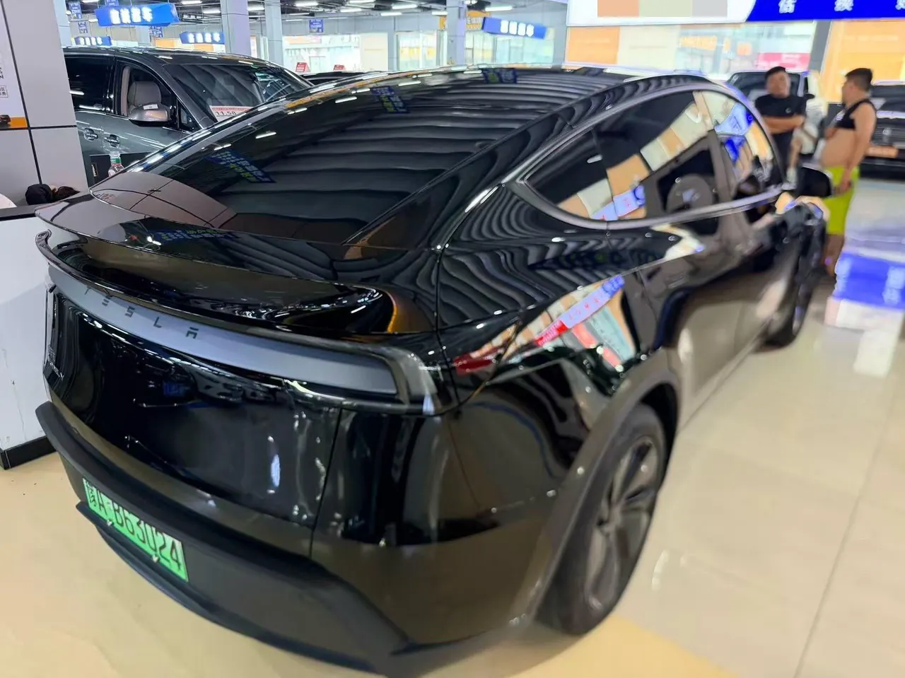 Tesla 2025 Model Y rear-wheel drive version automatic transmission 6