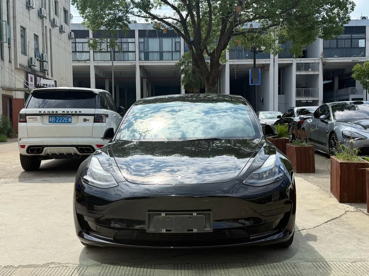 Tesla 2022 Model 3 rear-wheel drive version of automatic transmission 2