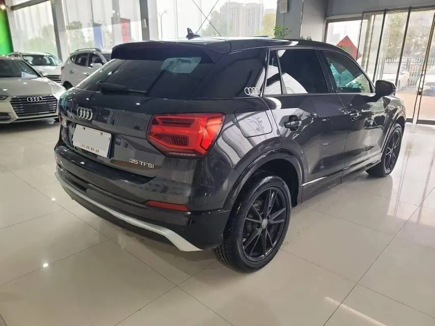 Audi 2020 Q2L 1.4TFSI 35TFSI Aggressive Dynamic Automatic 6
