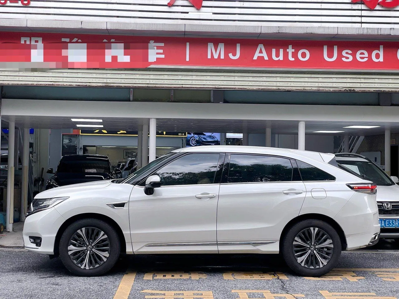 Honda 2020 UR-V 2.0T 370TURBO 4-wheel drive exclusive automatic gear 3