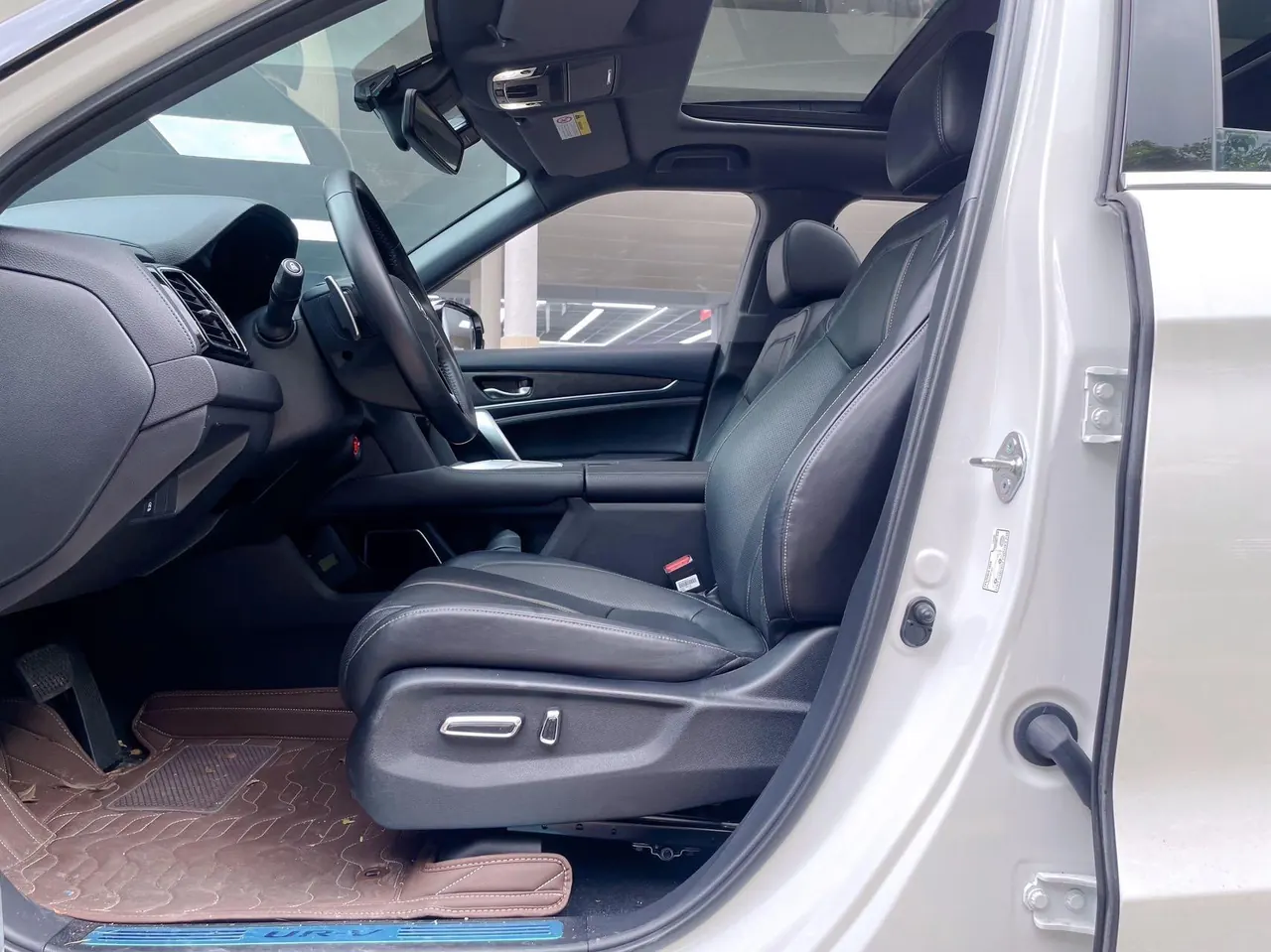 Honda 2020 UR-V 2.0T 370TURBO 4-wheel drive exclusive automatic gear 6