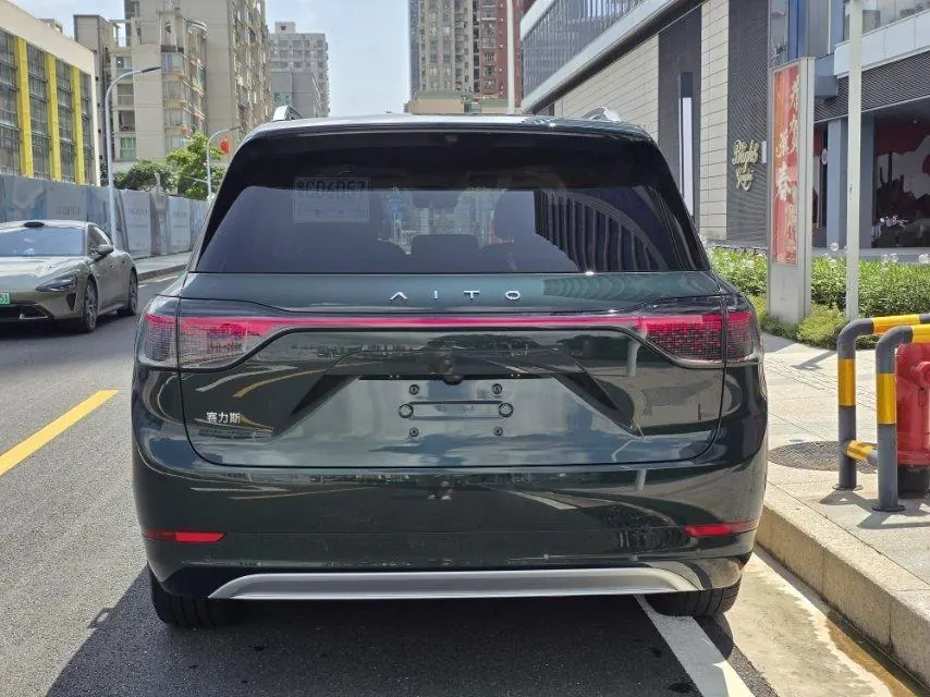 AITO 2024 AITO M9 extended range Ultra version 52kWh5 seat version automatic gear 5