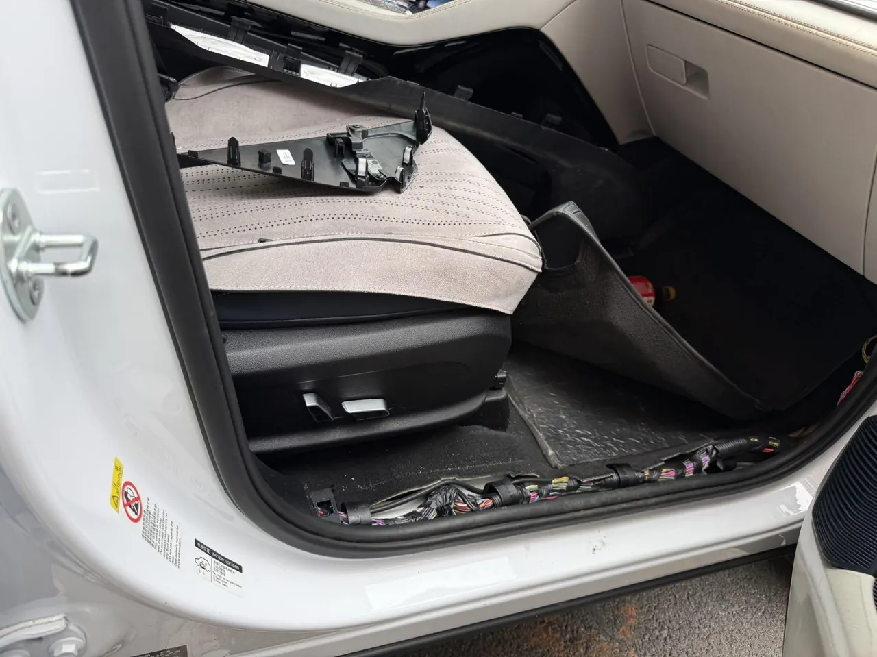 BYD Song PLUS New Energy 2021 Song PLUS DM-i 1.5 Stepless 110KM Flagship PLUS Automatic Gear 3