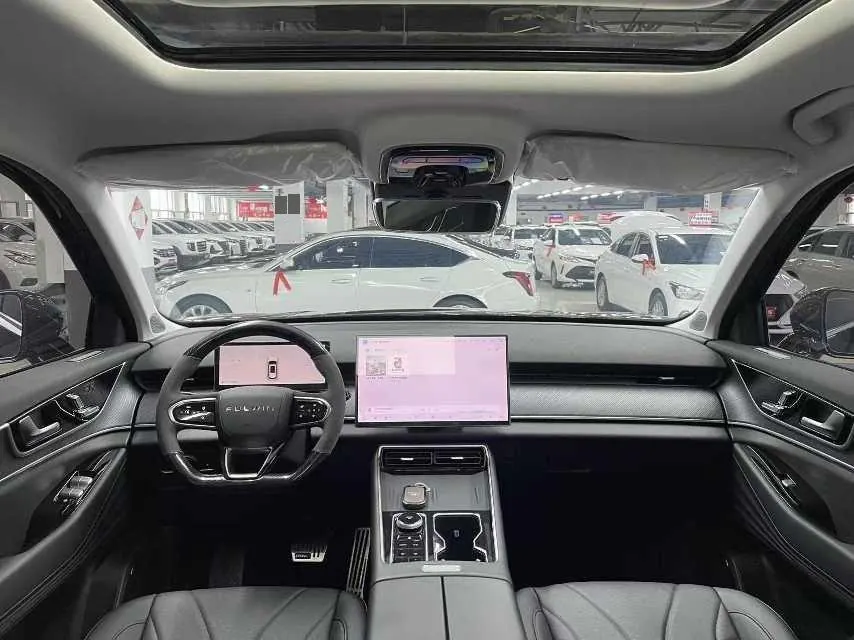 Chery 2025 Fengyun T9 C- DM 1.5T 120 Long Endurance Edition Honorable 5-seat Lithium Iron Phosphate Automatic Gear 2