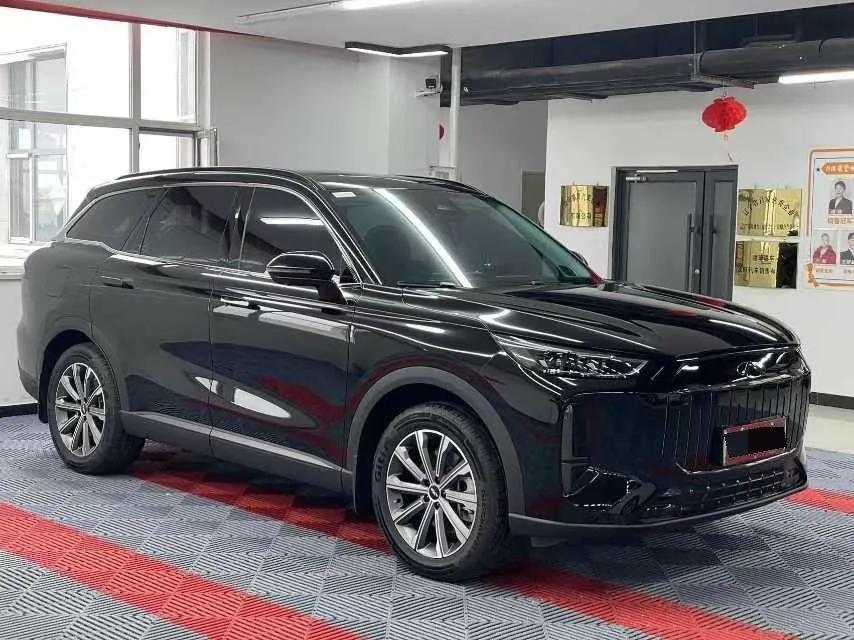 Chery 2025 Fengyun T9 C- DM 1.5T 120 Long Endurance Edition Honorable 5-seat Lithium Iron Phosphate Automatic Gear 3