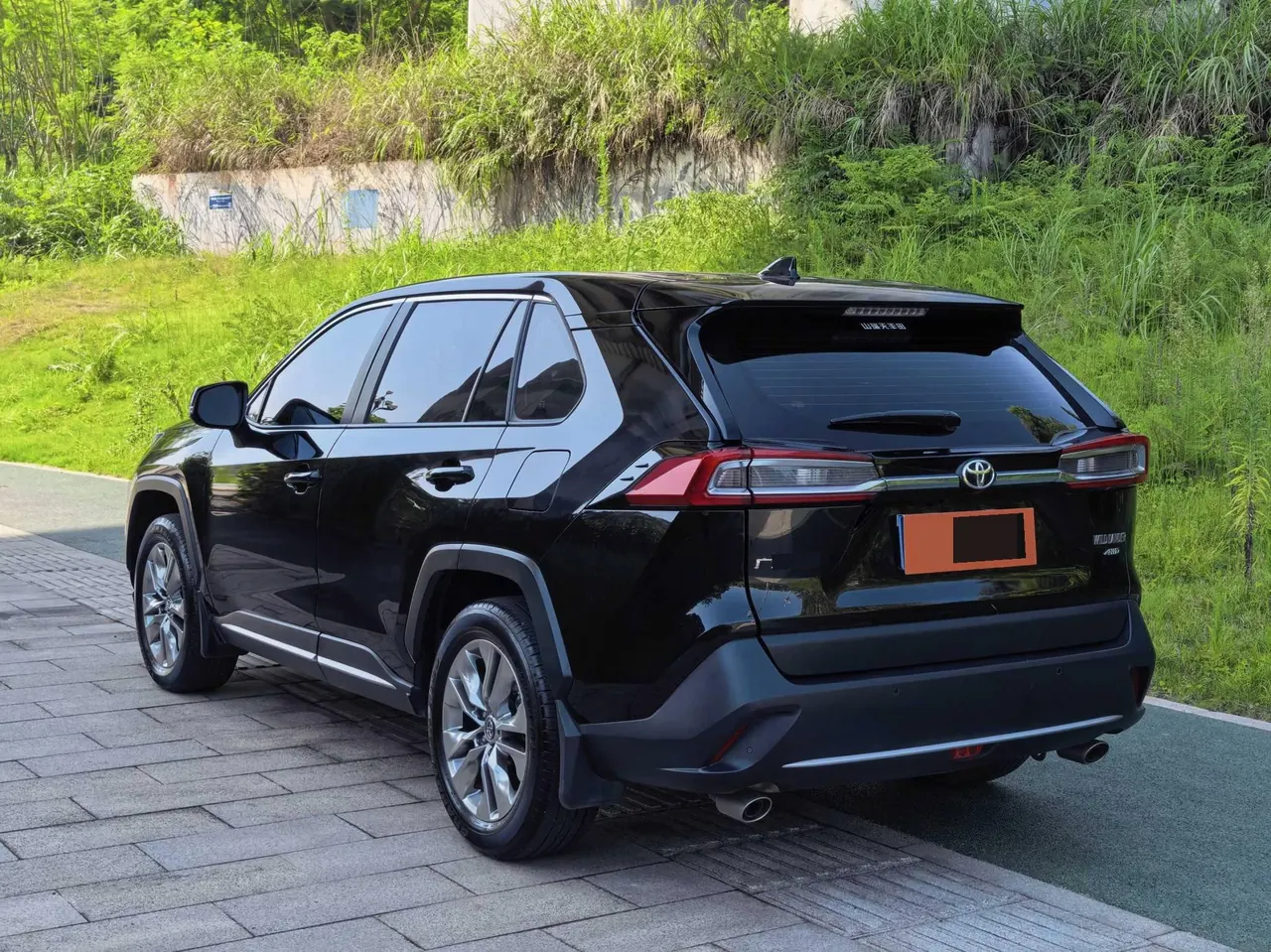 Toyota 2022 Wilanda 2.0 Stepless Four-wheel Drive Luxury PLUS Edition Automatic Gear 9