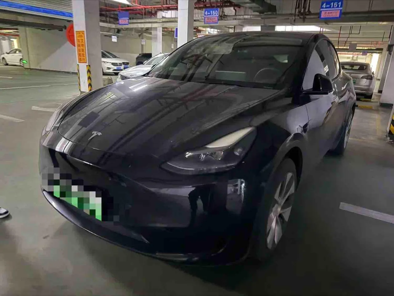 Открыть галерею: Tesla 2022 Model Y rear-wheel drive version automatic transmission