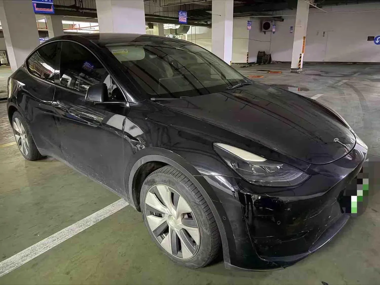 Tesla 2022 Model Y rear-wheel drive version automatic transmission 3
