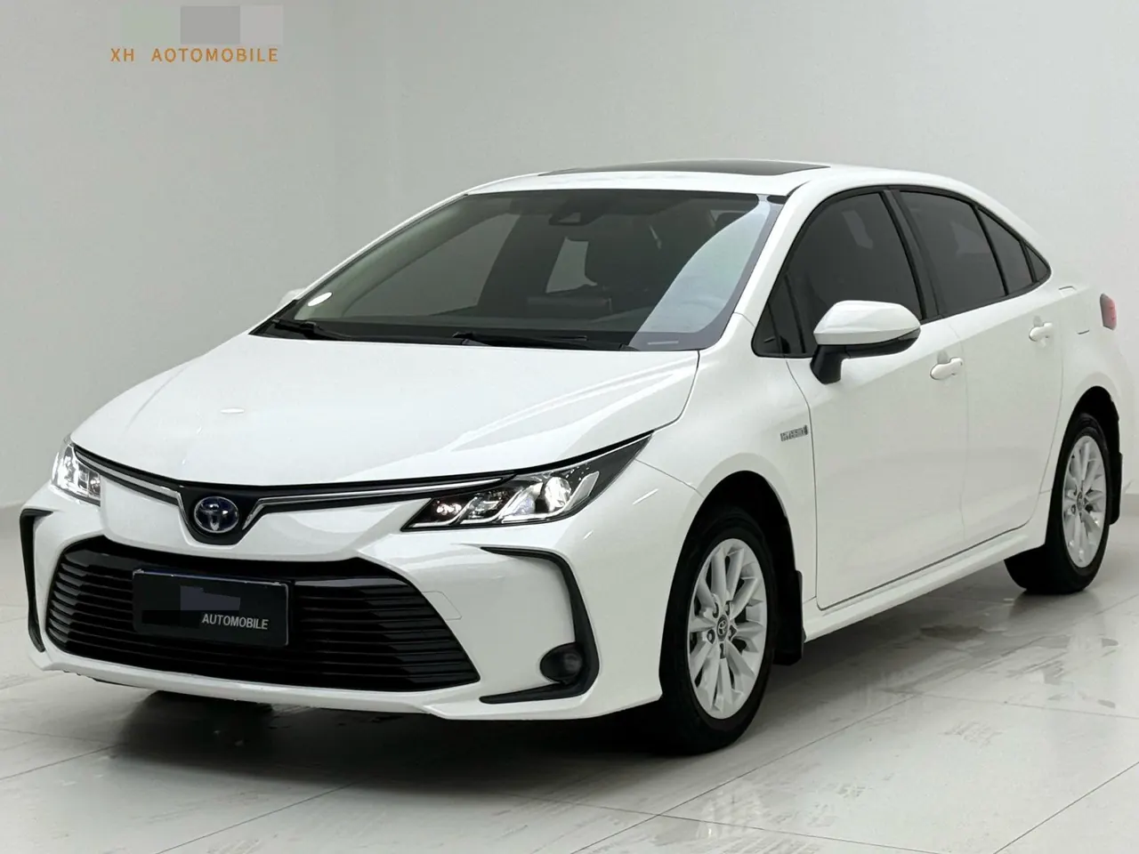 Open image lightbox: Toyota 2021 Corolla Double Engine 1.8 Stepless Elite Automatic Gear