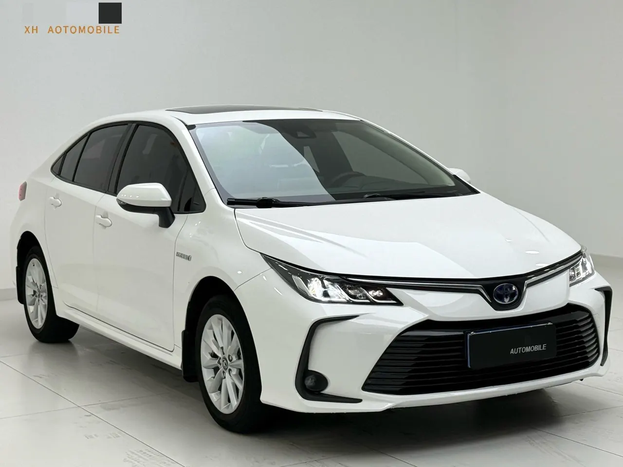 Toyota 2021 Corolla Double Engine 1.8 Stepless Elite Automatic Gear 3