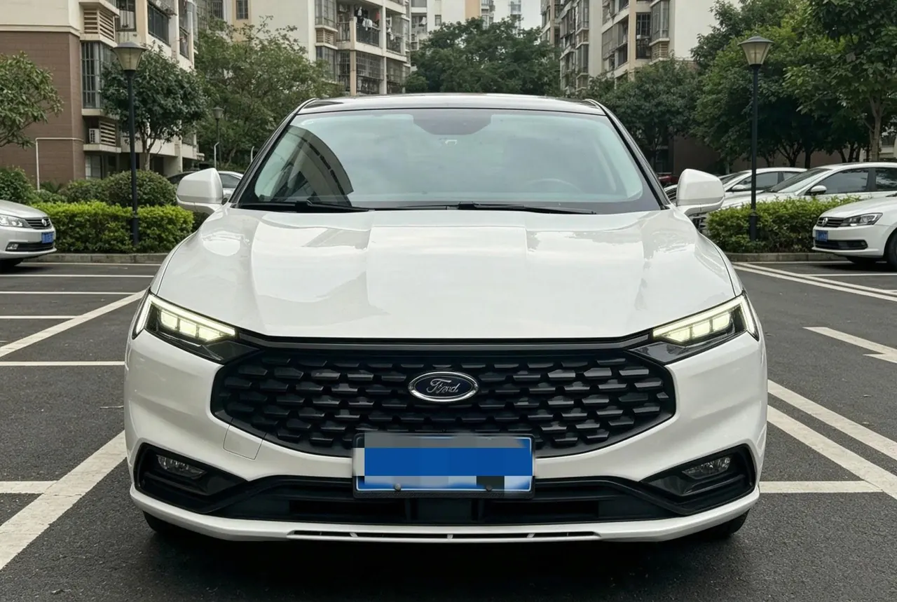 Ford 2022 Mondeo 2.0T EcoBoost 245 fashion automatic gear 2