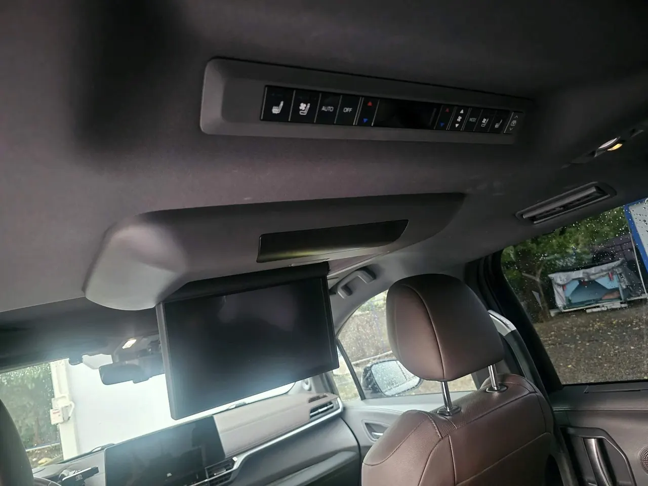 Toyota 2021 Sana 2.5 Stepless Platinum Edition Automatic Transmission 5
