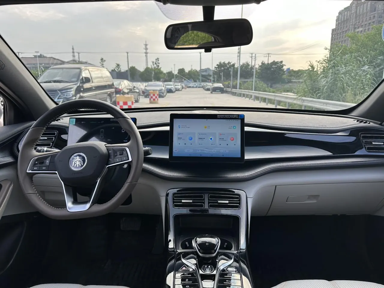 BYD 2025 Qin PLUS DM-i 1.5 stepless intelligent driving version 55KM leading automatic gear 2