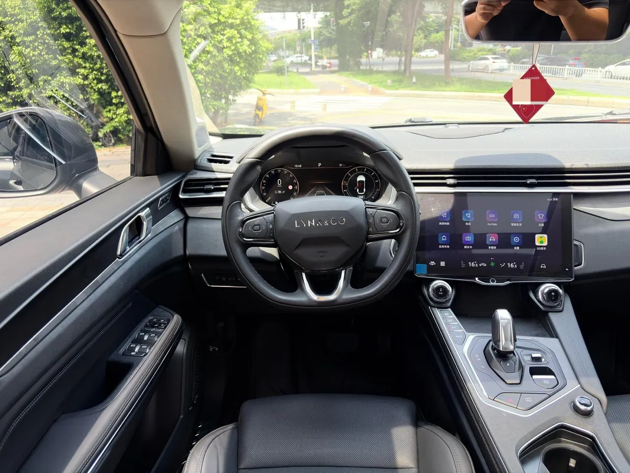 LYNK&amp;CO 2021 LYNK&amp;CO 01 2.0TD Two-Drive Pro Automatic 4