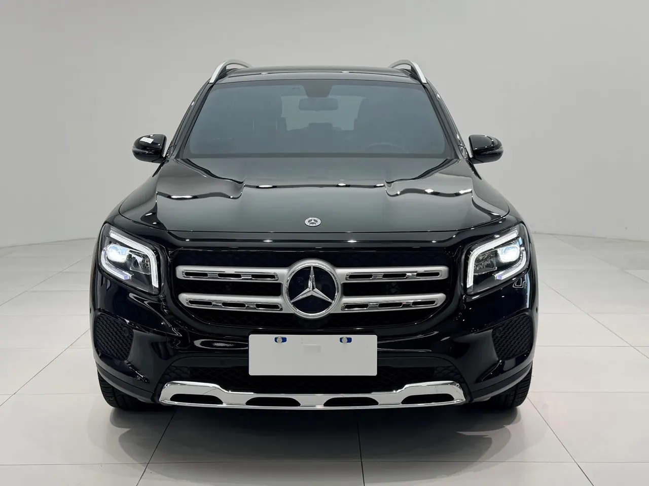 Mercedes Benz 2022 GLB 220 2.0T Dynamic Automatic 2