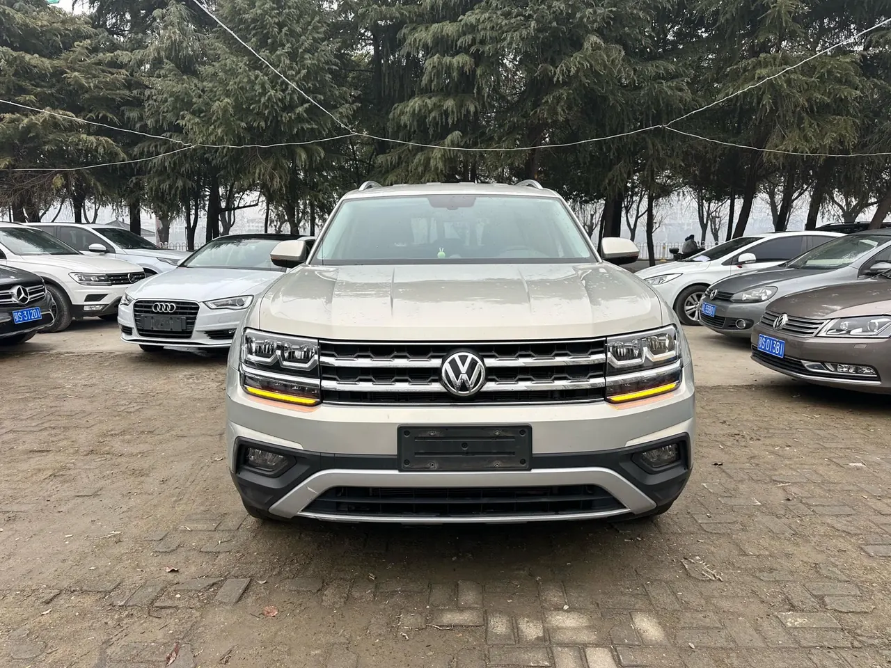 Volkswagen 2020 Tuang 2.0TSI 380TSI Four-wheel Drive Comfort Edition Automatic Gear 2