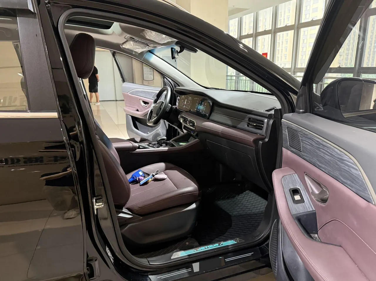 Jetour 2024 X90 PLUS 1.6TD Villa 7-seat automatic gear 5