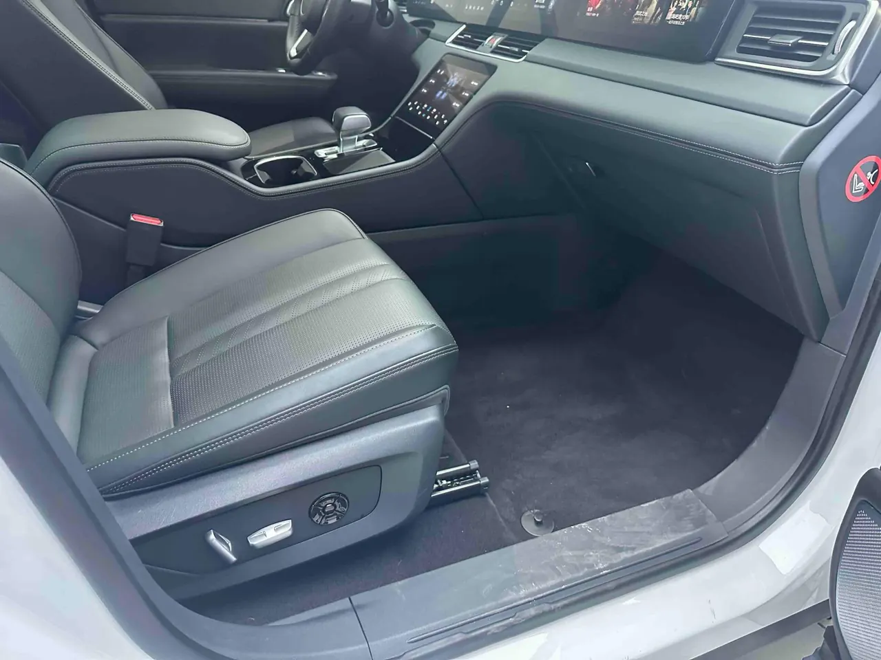 Li 2020 ONE 1.2T extended range 6-seat automatic gear 10
