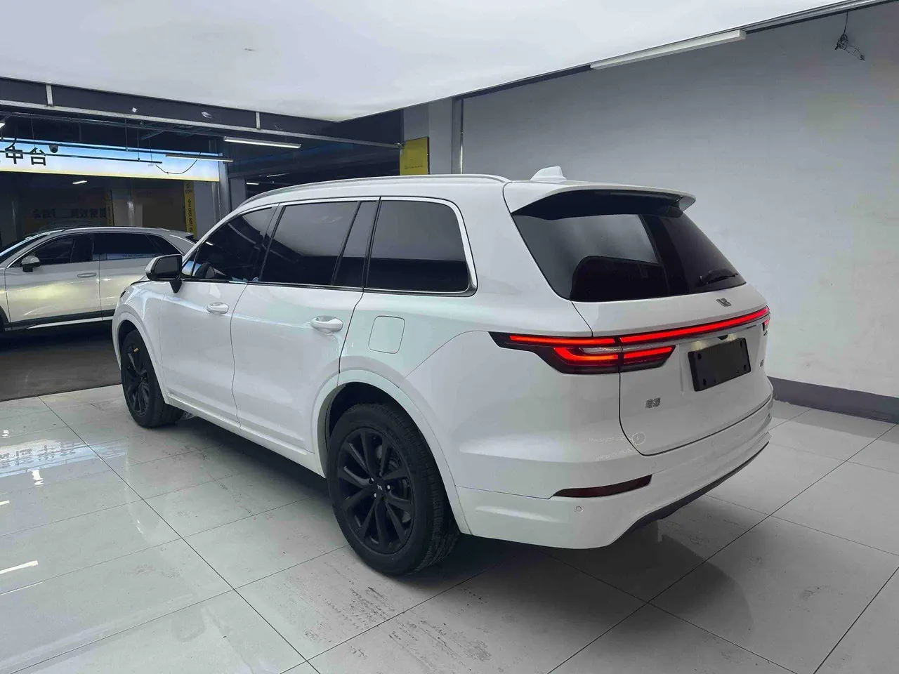 Li 2020 ONE 1.2T extended range 6-seat automatic gear 11