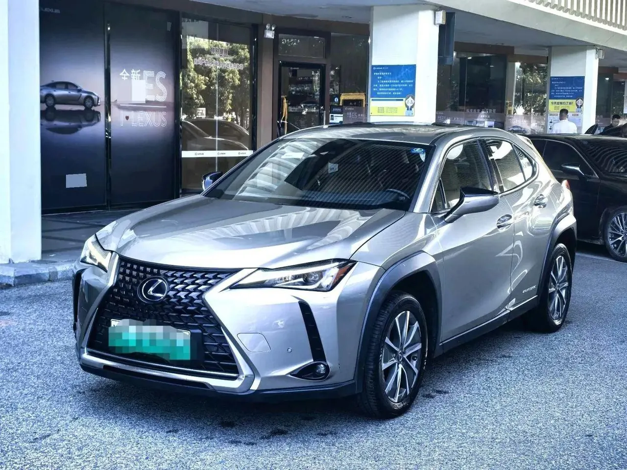 Открыть галерею: Lexus UX New Energy (Imported) 2020 UX 300e Pure Yue Edition Automatic Gear