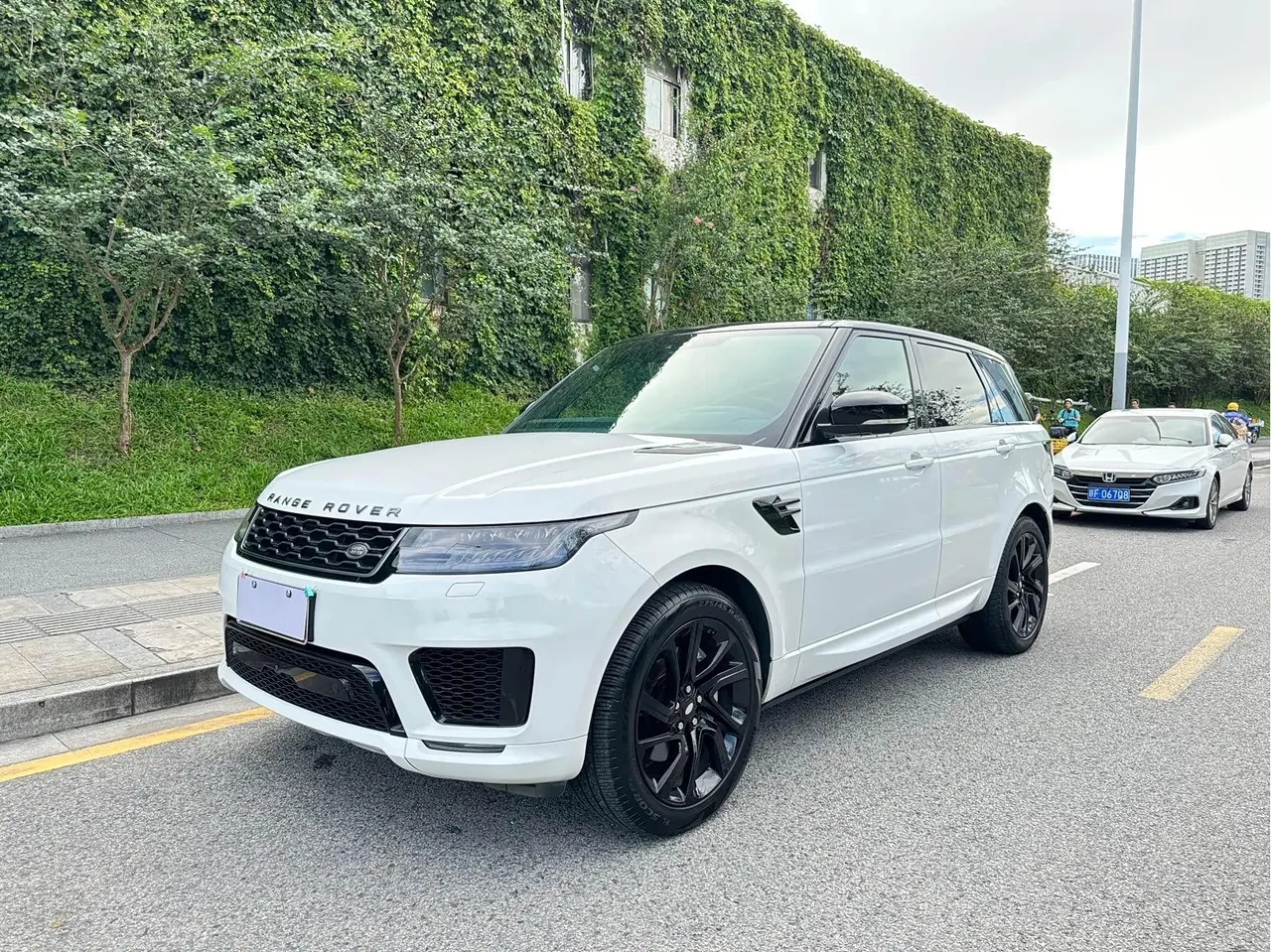 Land Rover Range Rover Sport (Imported) 2020 Range Rover Sport 48V 3.0T L6 HSE Dynamic Automatic - View 1