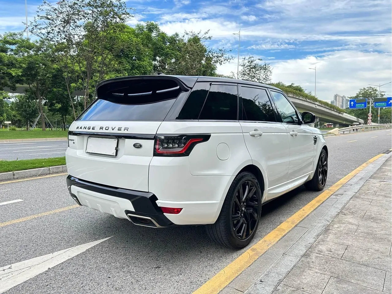 Land Rover Range Rover Sport (Imported) 2020 Range Rover Sport 48V 3.0T L6 HSE Dynamic Automatic 5
