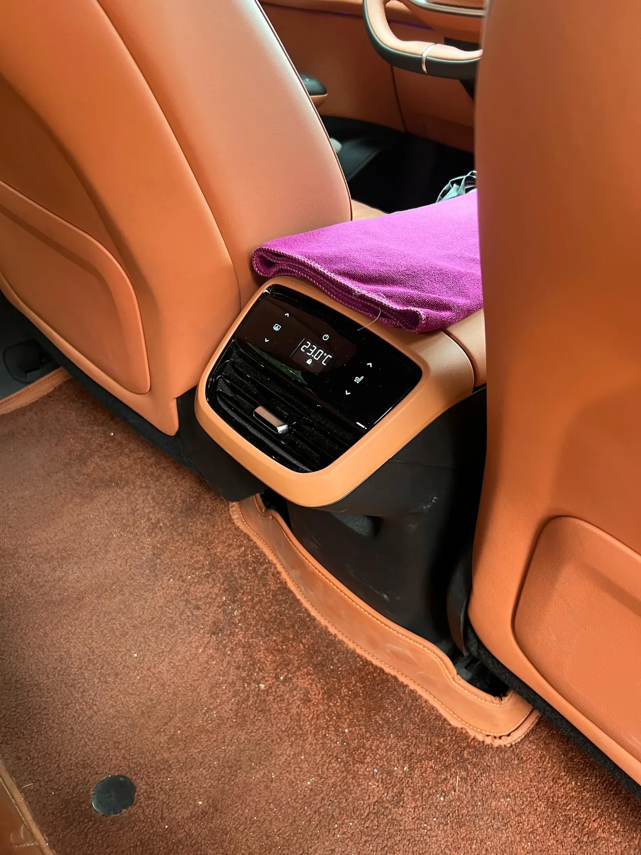 ChangAn Deepal 2024 S 07 215Max extended range automatic gear 6