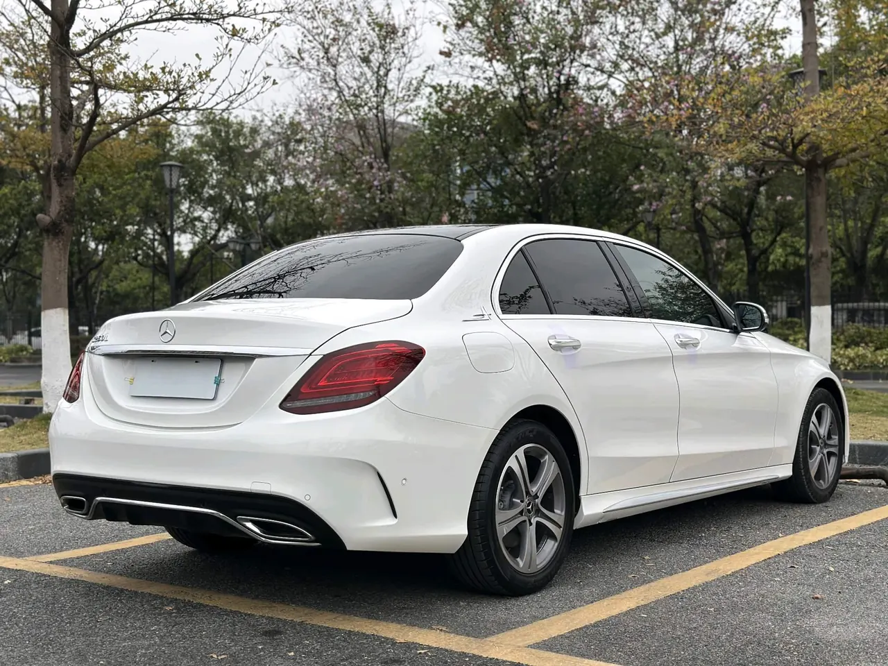Mercedes Benz Class C 2020 C 260 48V 1.5T Sports Edition (Modified) Automatic Gear 9