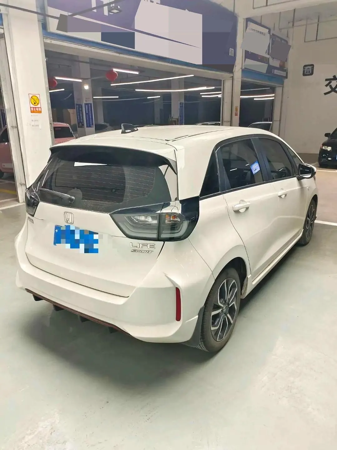 Honda 2021 LIFE 1.5 Stepless SPORT Cardiac Edition Automatic Gear 2
