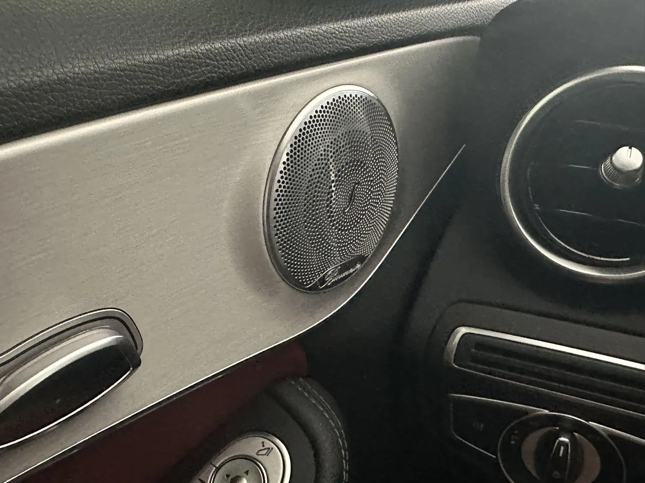 Mercedes Benz Class C 2021 C 260 48V 1.5T Star Yao Zhen Tibetan Edition Automatic Gear 10
