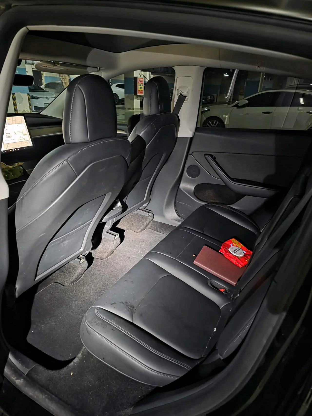 Tesla 2022 Model Y long endurance all-wheel drive version automatic transmission 2
