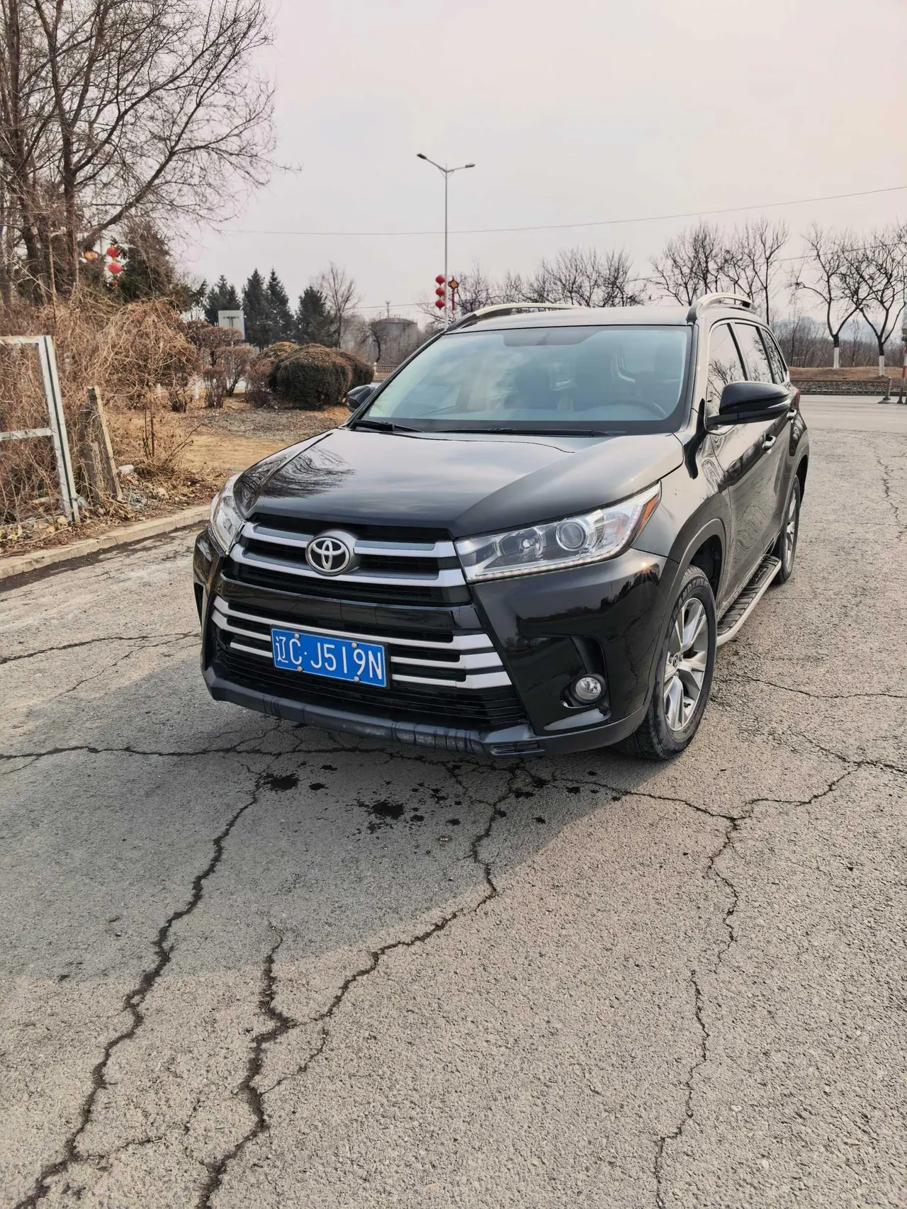 Open image lightbox: Toyota 2021 Highlander 2.0T 4-wheel drive deluxe 7-seat automatic gear