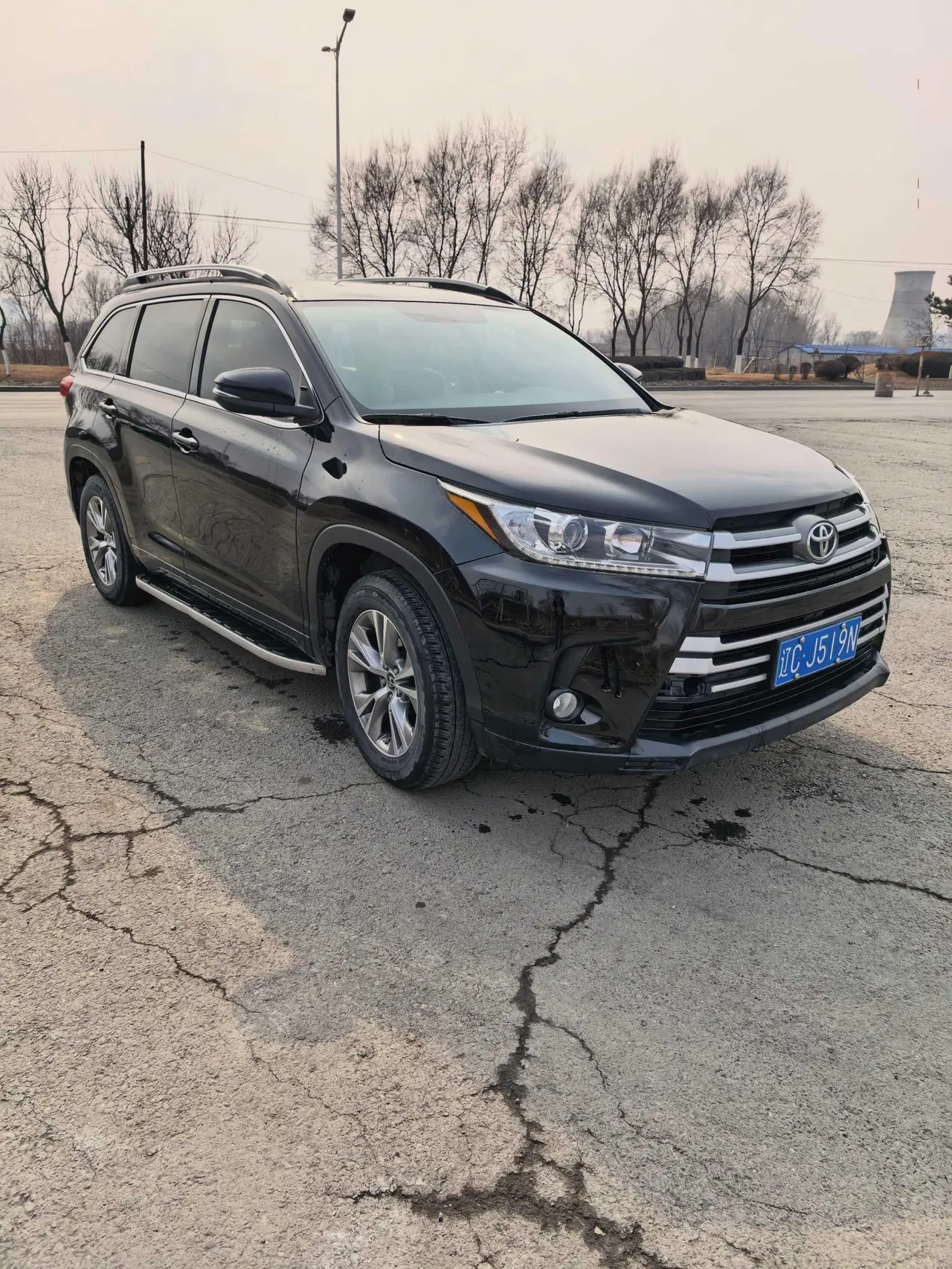 Toyota 2021 Highlander 2.0T 4-wheel drive deluxe 7-seat automatic gear 4