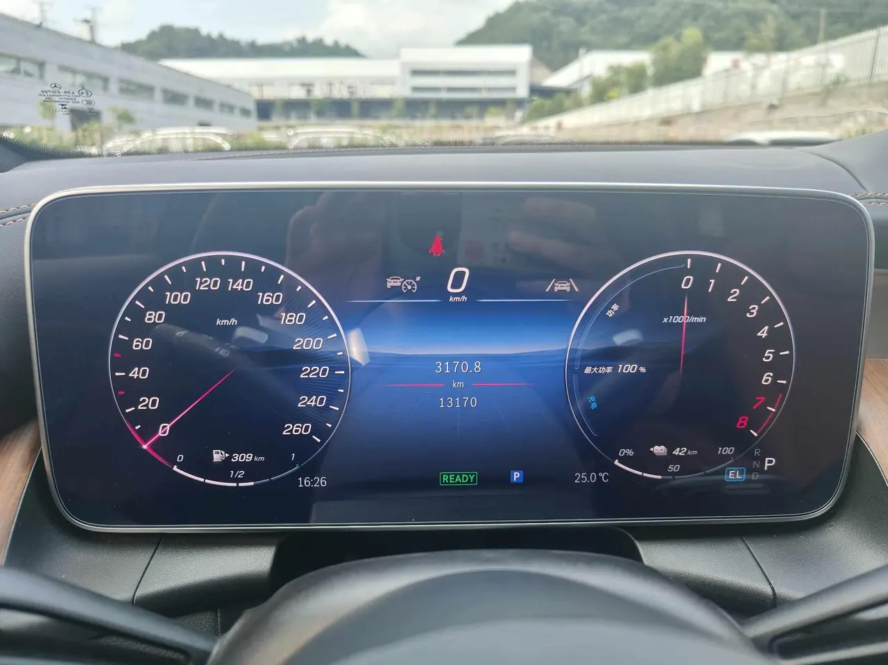 Mercedes Benz GLC Class 2025 GLC 350 e L 4MATIC 2.0T Collection Edition Automatic Gear 13